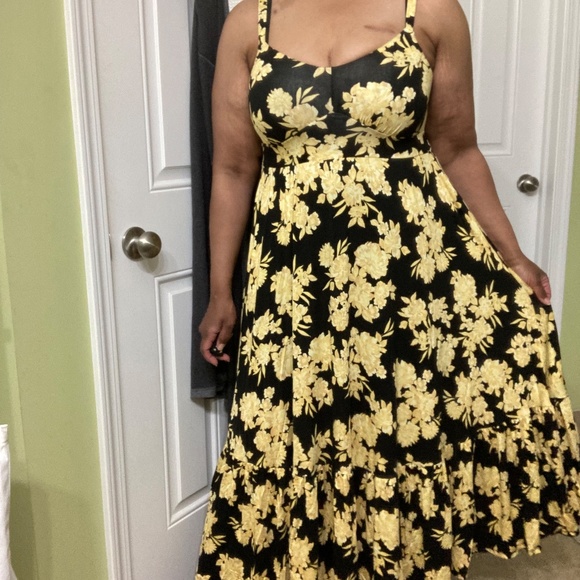 torrid Dresses & Skirts - TORRID NWT MAXI SUPER SOFT TIERED DRESS Floral Print Size 1